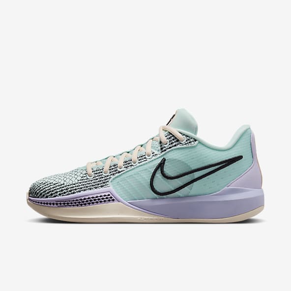 Mens Volleyball Shoes. Nike